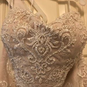 Oleg Cassini Wedding Dress size 14 Used Like New